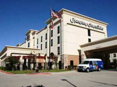 Hampton & Dallas-dfw Airport Hotel 3*
